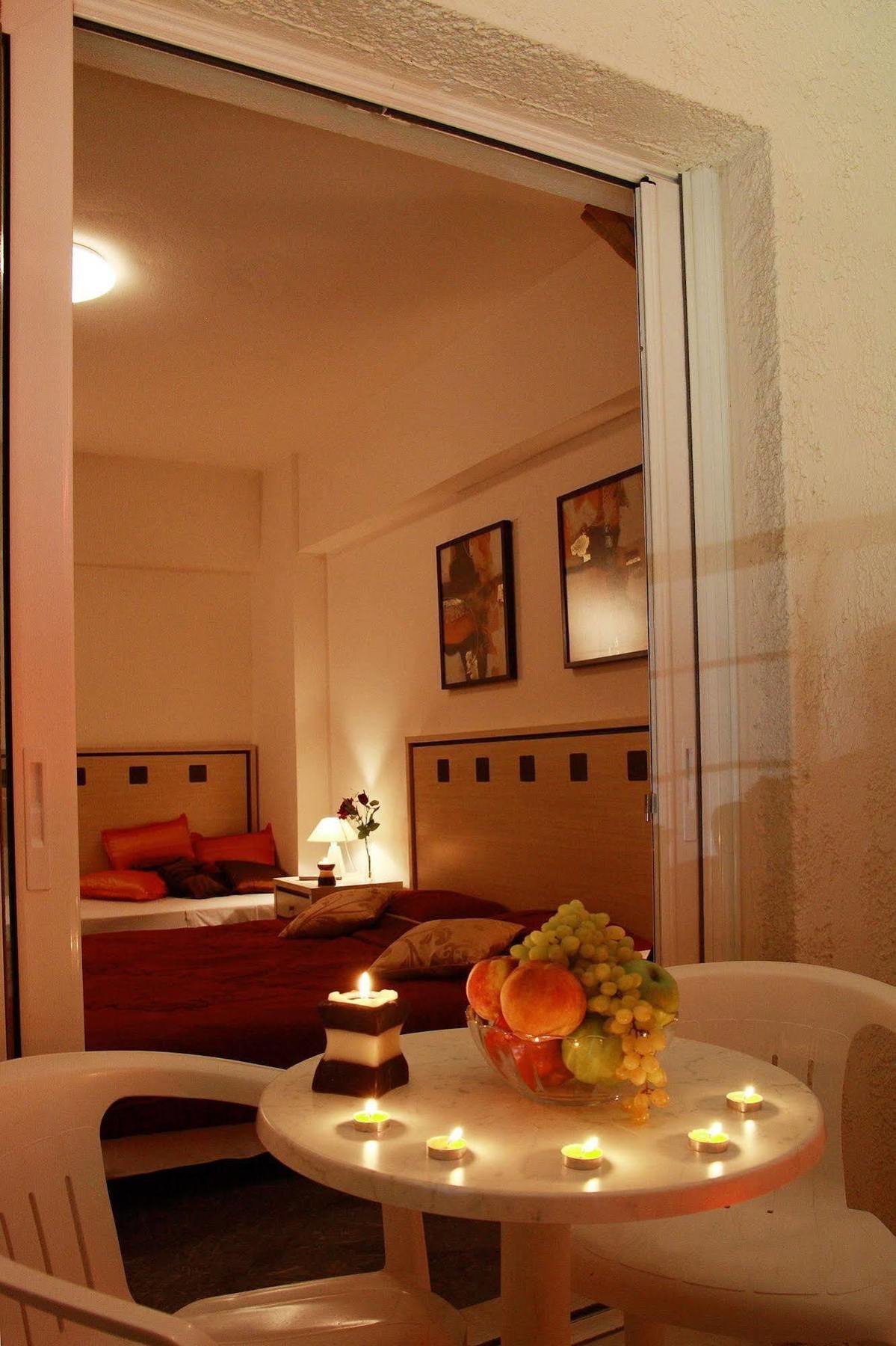 Nancy Hotel Hersonissos  Bagian luar foto