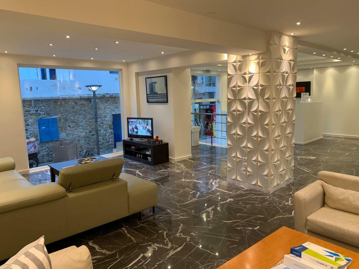 Nancy Hotel Hersonissos  Bagian luar foto